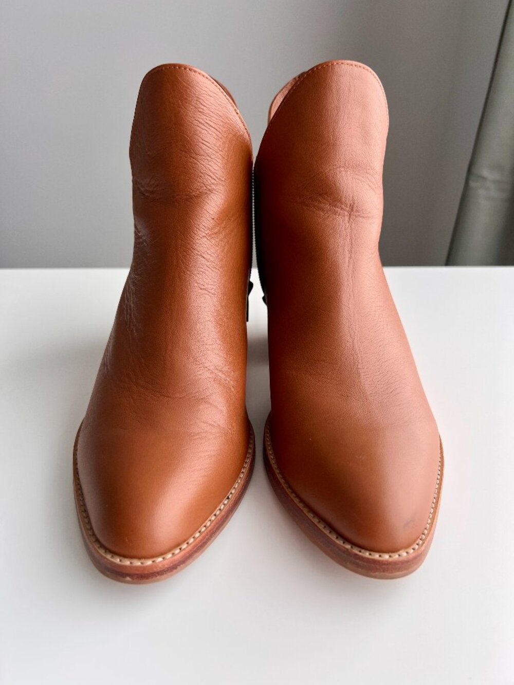 Poppy Barley Two Point Five ankle boot size 9.5W